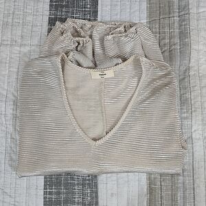 Entro Cream Ribbed Metallic Blouse Size Small Oversized